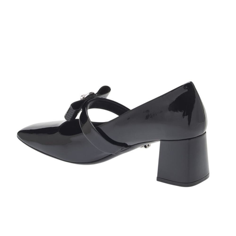 VERSACE 
Patent Leather Medusa Bow Mary
Jane Pump 38.5EU / 8.5US - Picture 9 of 15